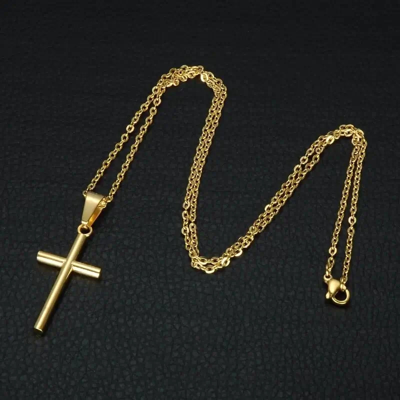 Corrente com Crucifixo Banhada a Ouro – Elegance